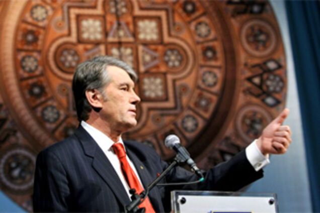 Ющенко: Тимошенко – Эллочка-людоедка