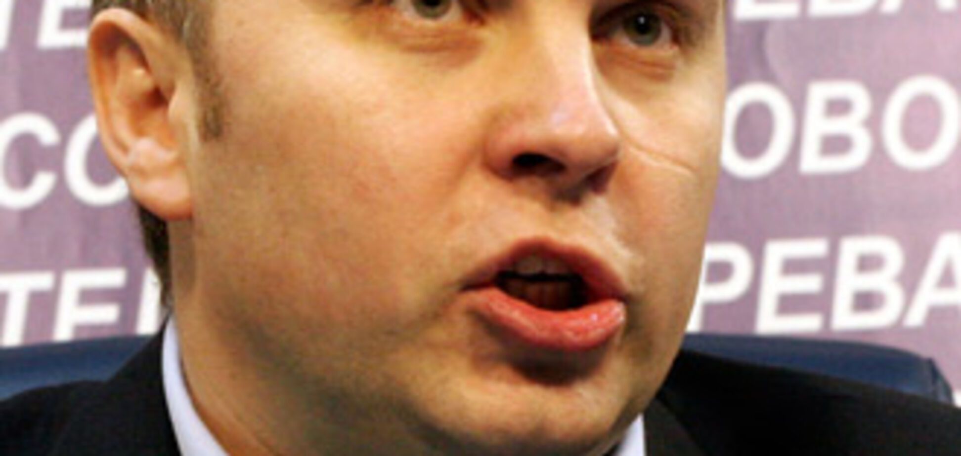 Шуфрич: шут Луценко меняет принципы, как гей-клубы