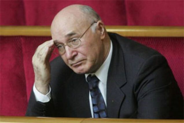 БЮТ отказывается от покушения на Стельмаха?