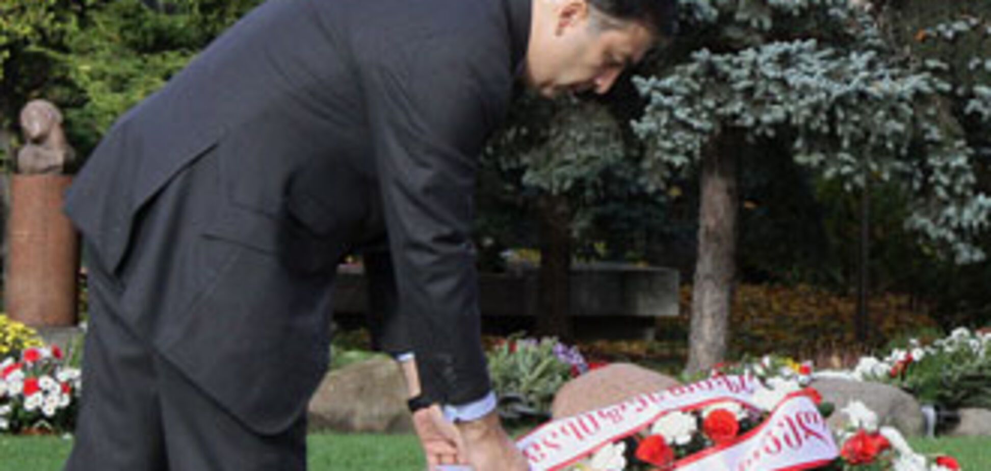 В Грузии сносят памятник героям Великой Отечественной