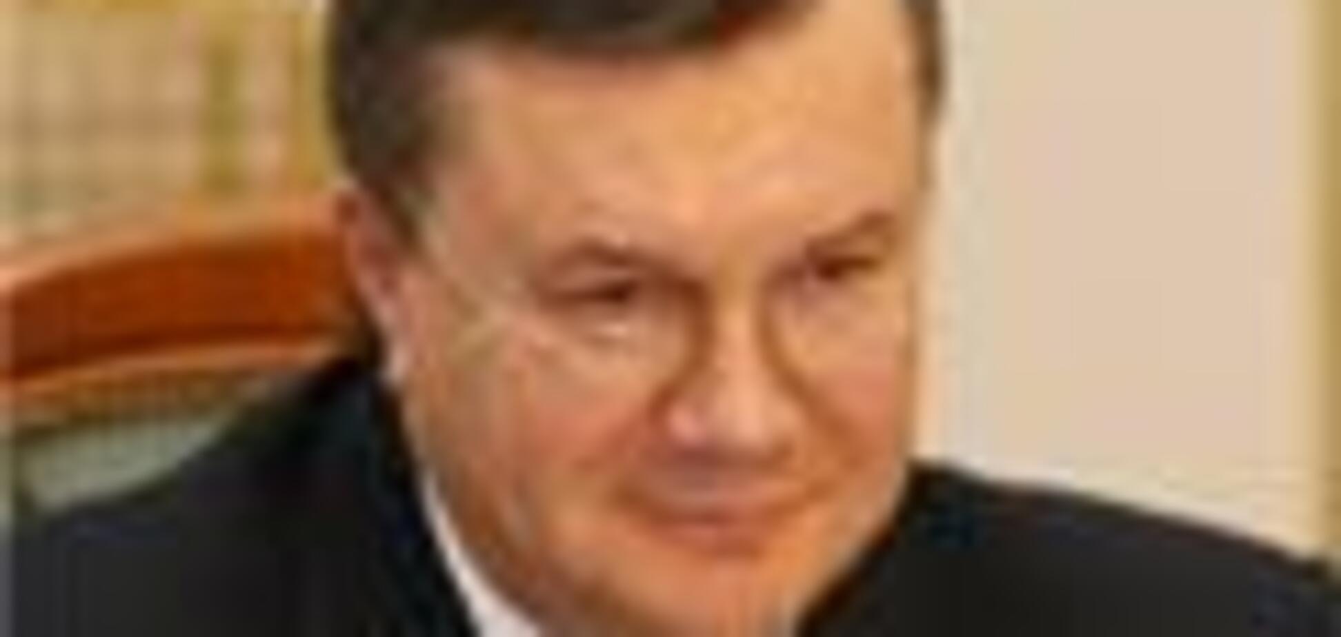 Львів'янам не вдалося донести яйця Януковичу