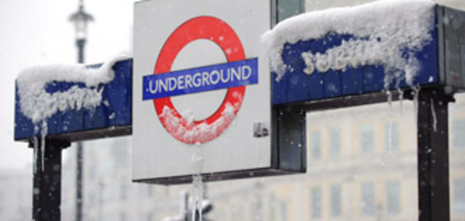 Сніг відправив у нокдаун два континенту. ФОТО