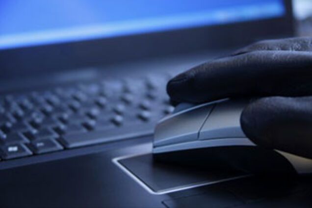 ' Хакери' вкрали сервери сайтів президента і МВС