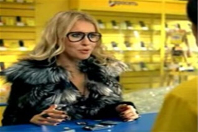 Ксения Собчак стала лицом рекламной кампании «Евросети»