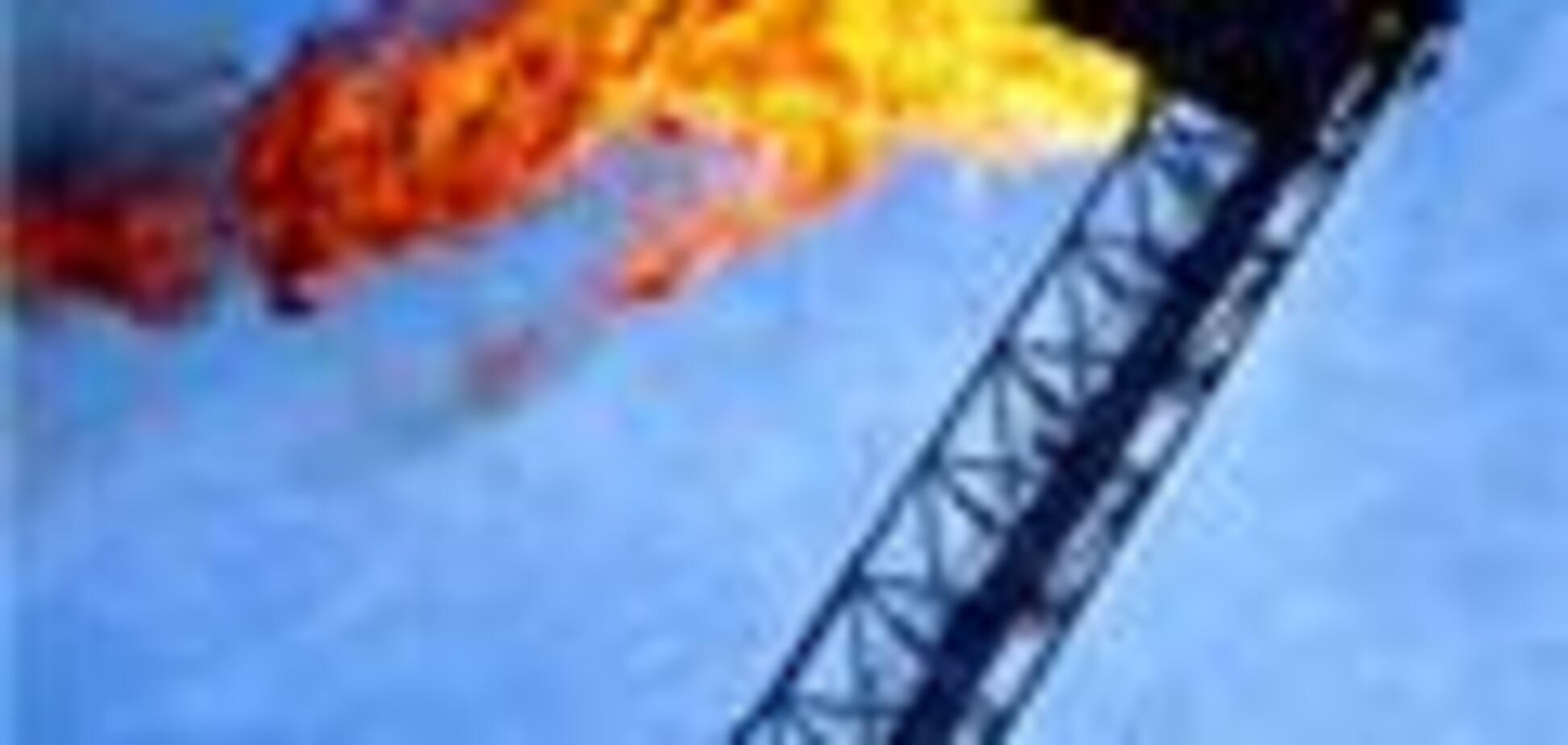 На нефтеперерабатывающем заводе произошел выброс мазута