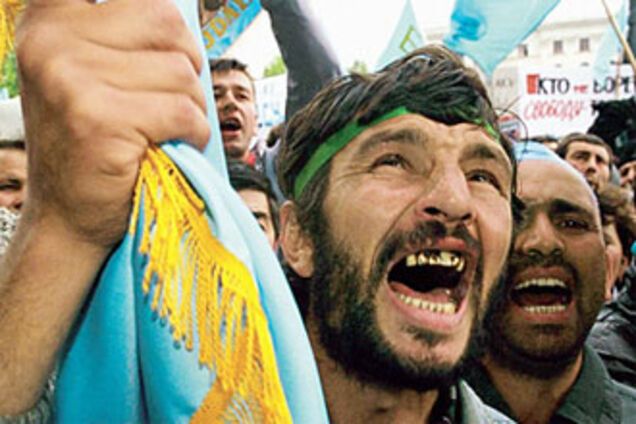 Ющенко встал на защиту крымских татар