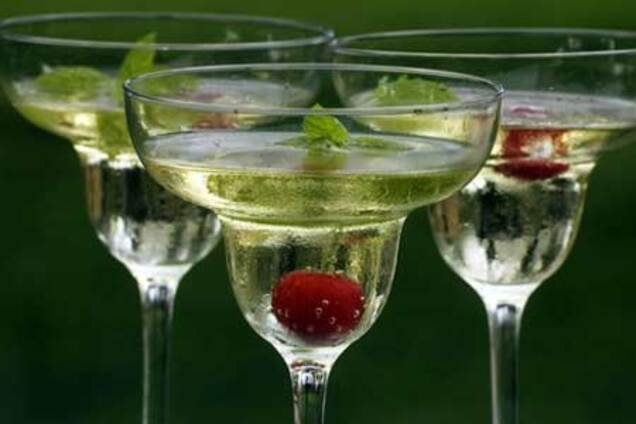 Ученые раскрыли, почему шампанское такое вкусное