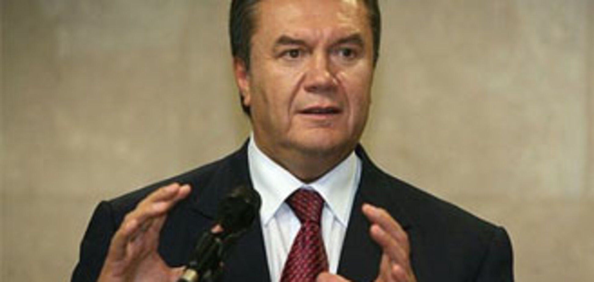 Янукович має намір відібрати крісло у Тимошенко