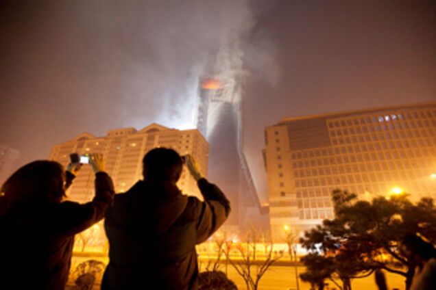 Центр Пекіна заволокло техногенним туманом