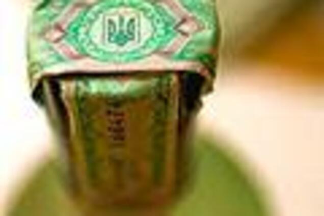 Фура з горілкою протаранила ринок