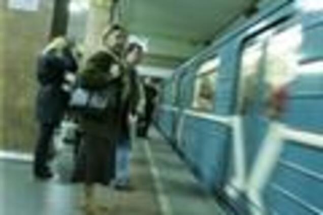 Машинист метро украл 85 млн рублей