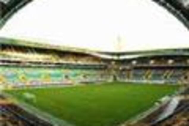Поле стадіону в Донецьку будуть обігрівати спиртом