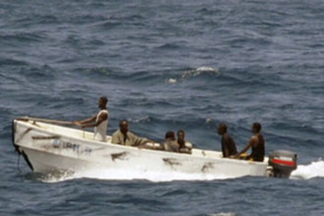 Знову захоплений корабель з українцем