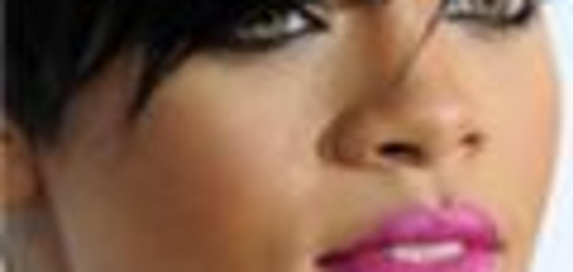 У мережі з'явилося фото побитої і закривавленою Ріанни (ФОТО)