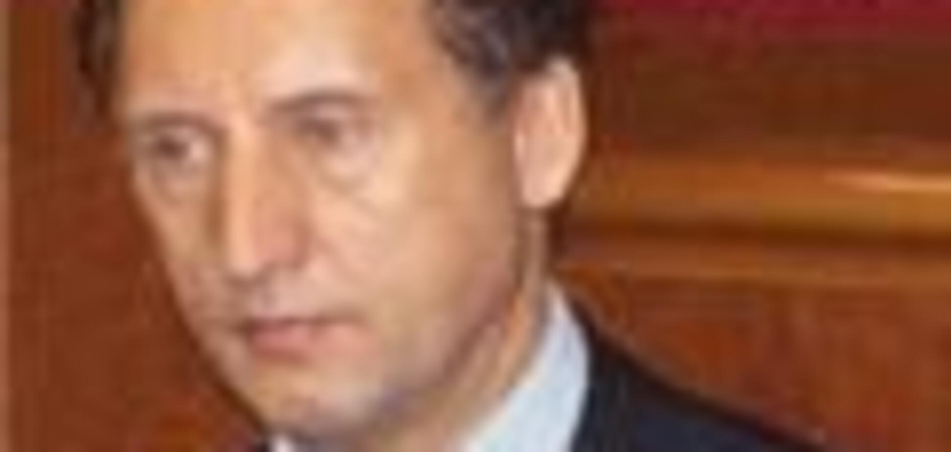 Міністри запевняють, що їх зарплата робітникам не допоможе