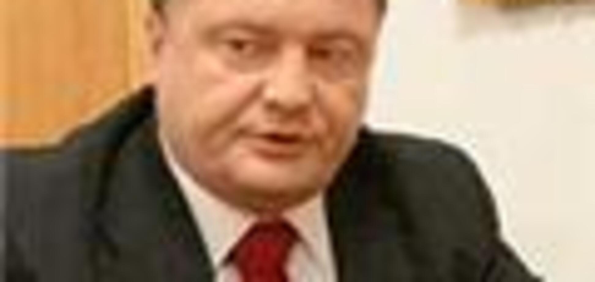 Порошенко обвинил в обвале гривни конкретные банки