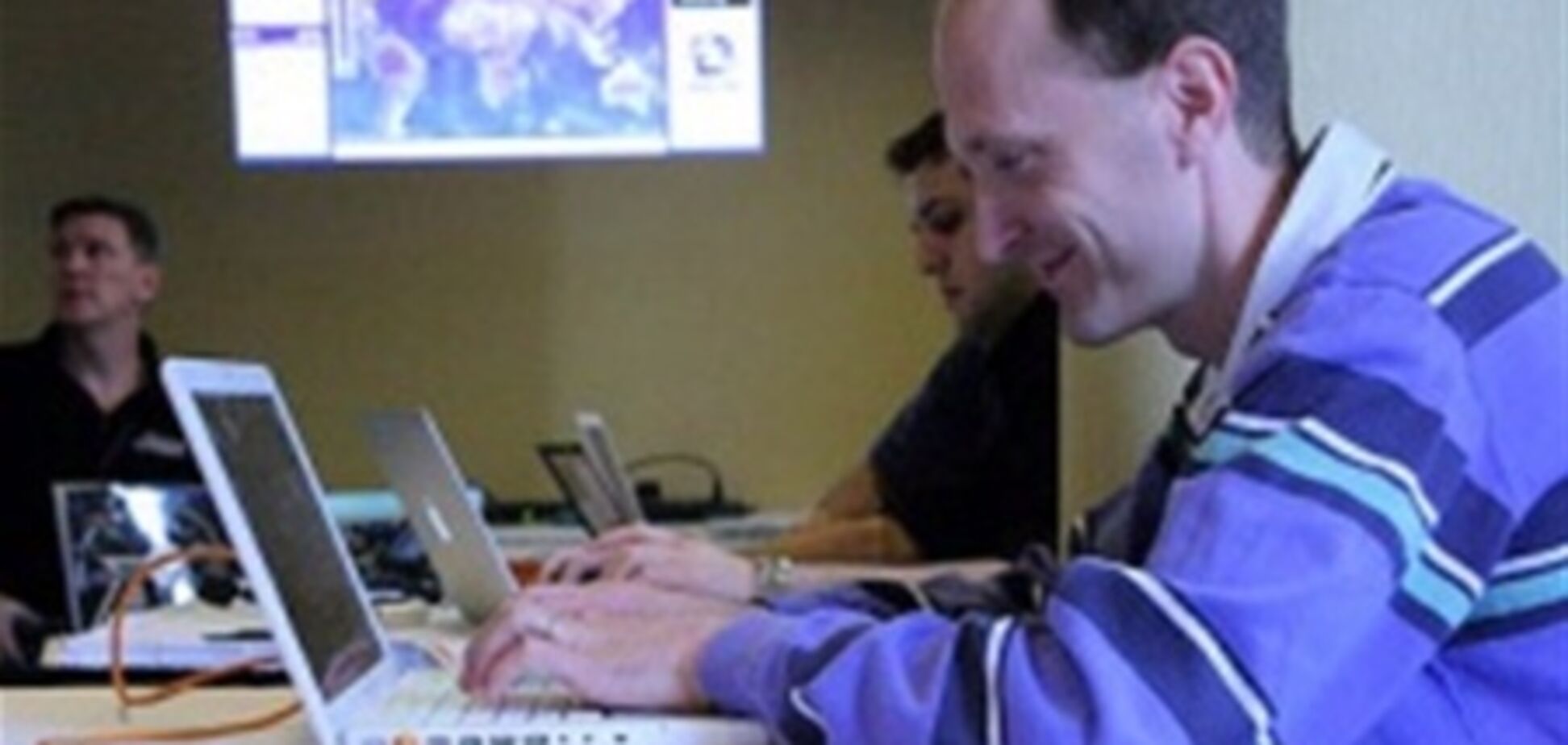 За взлом смартфона заплатят 10 тысяч долларов