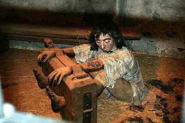 Американця посадили за тортури над власними дітьми