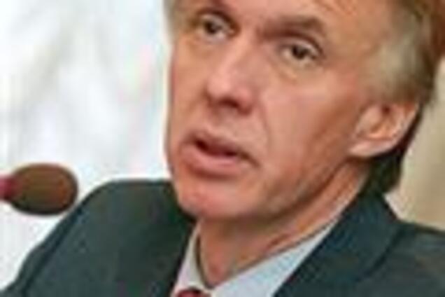 Огризко благає Європу про безкоштовні візи