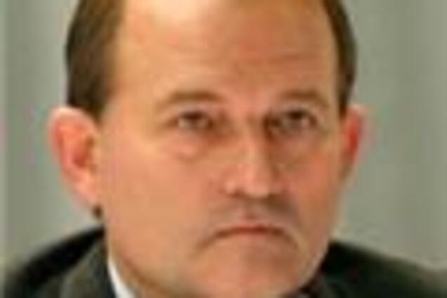 Суд зобов'язав Наливайченка вибачитися перед Медведчуком