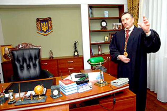 Судья-колядун Зварич попался