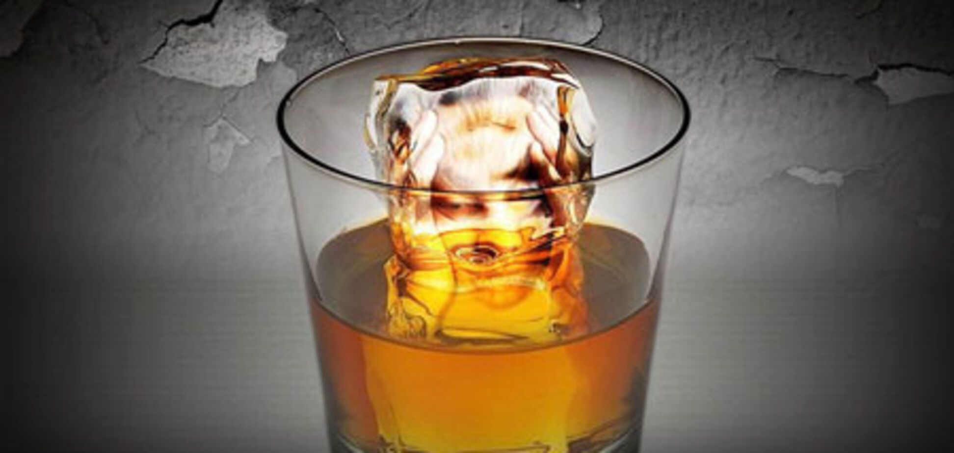 Великолепный выбор виски в ресторане «Монако»