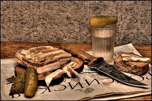 Во что разливать напитки и как их употреблять