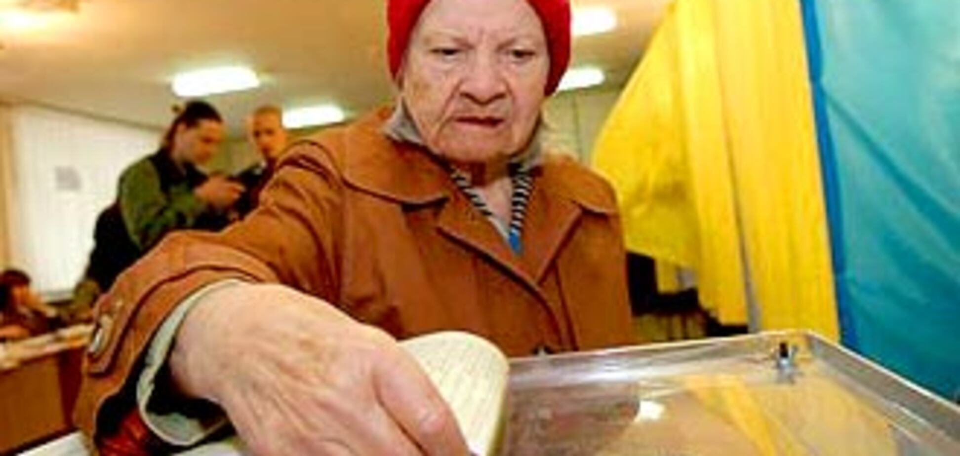 Янукович: раньше осени выборов не будет