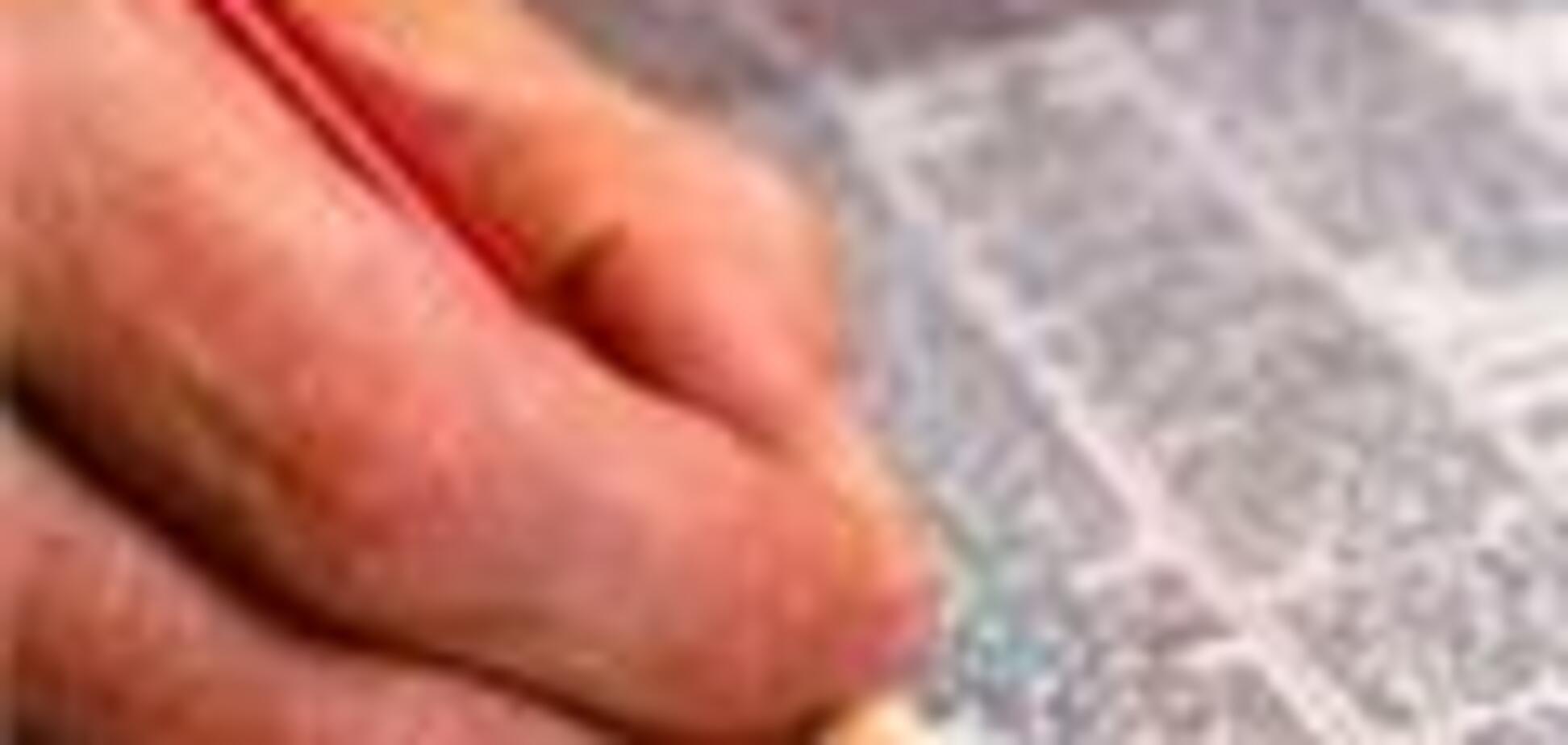 Офіційна кількість безробітних перевищила 900 тис.