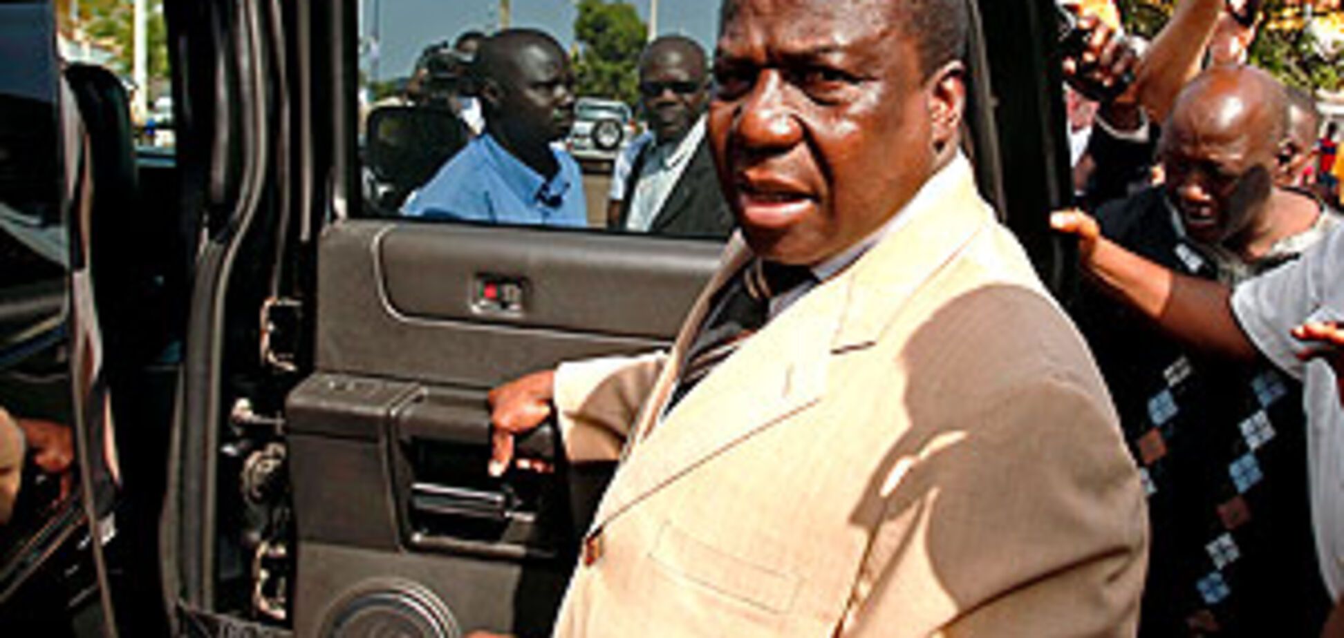 В столкновениях убит президент Гвинеи