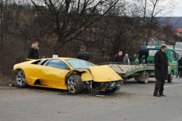 Авто главы КСУ не ездило, а низко летало