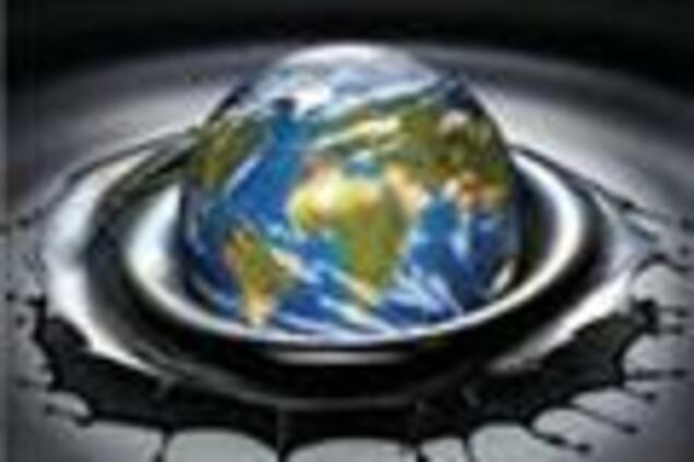 Нефть дорожает на фоне слабого доллара