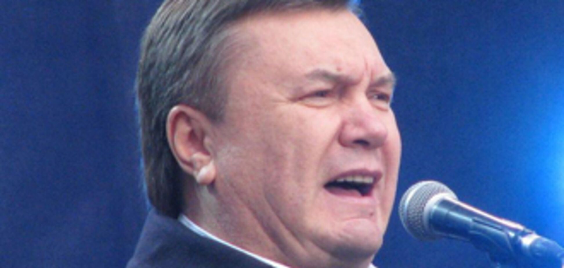 Янукович зібрав на Майдані тисячі