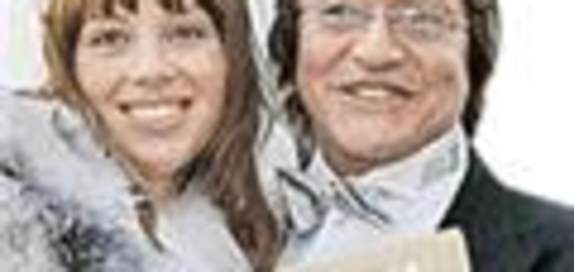 Дибров пригласил журналистов на первую брачную ночь