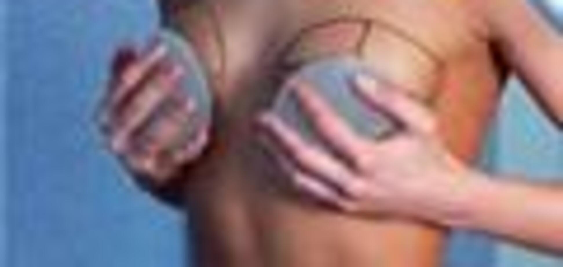 Израильтянку в ДТП спасла силиконовая грудь