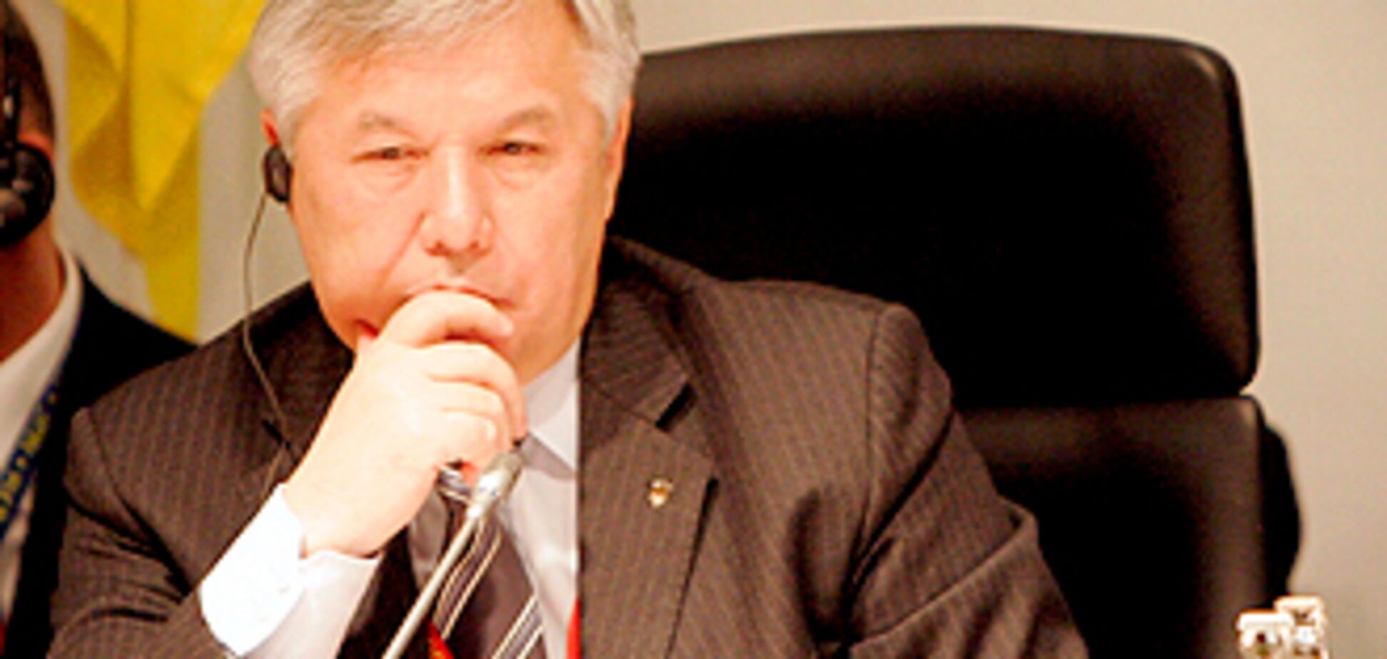 Зарплата Еханурова меньше чем у Портнова