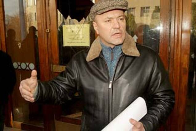 На мера Ужгорода напали з пістолетом