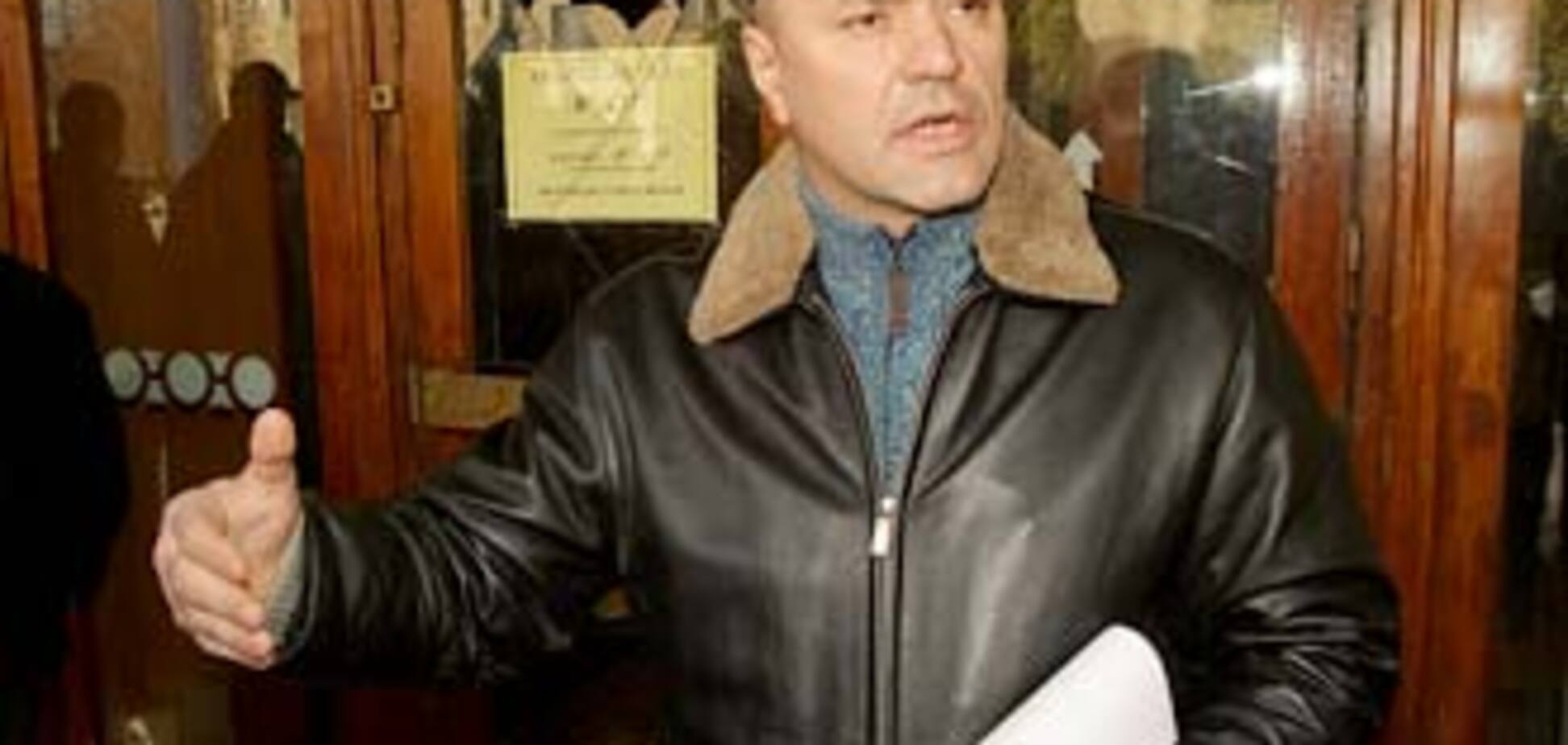 На мера Ужгорода напали з пістолетом