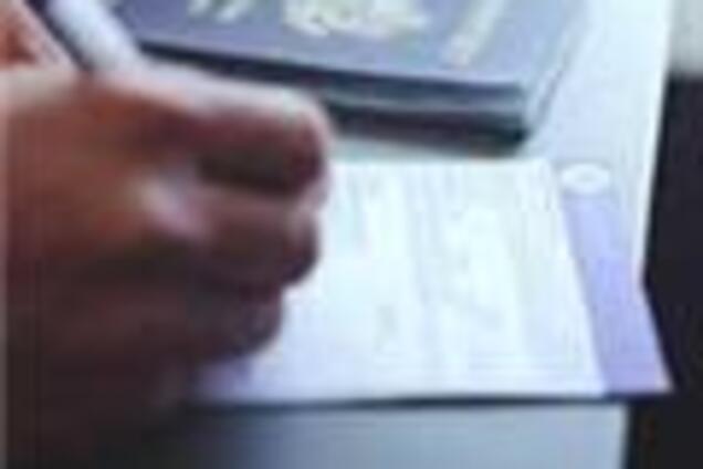 Иностранцев не впустят в Украину без биометрических данных