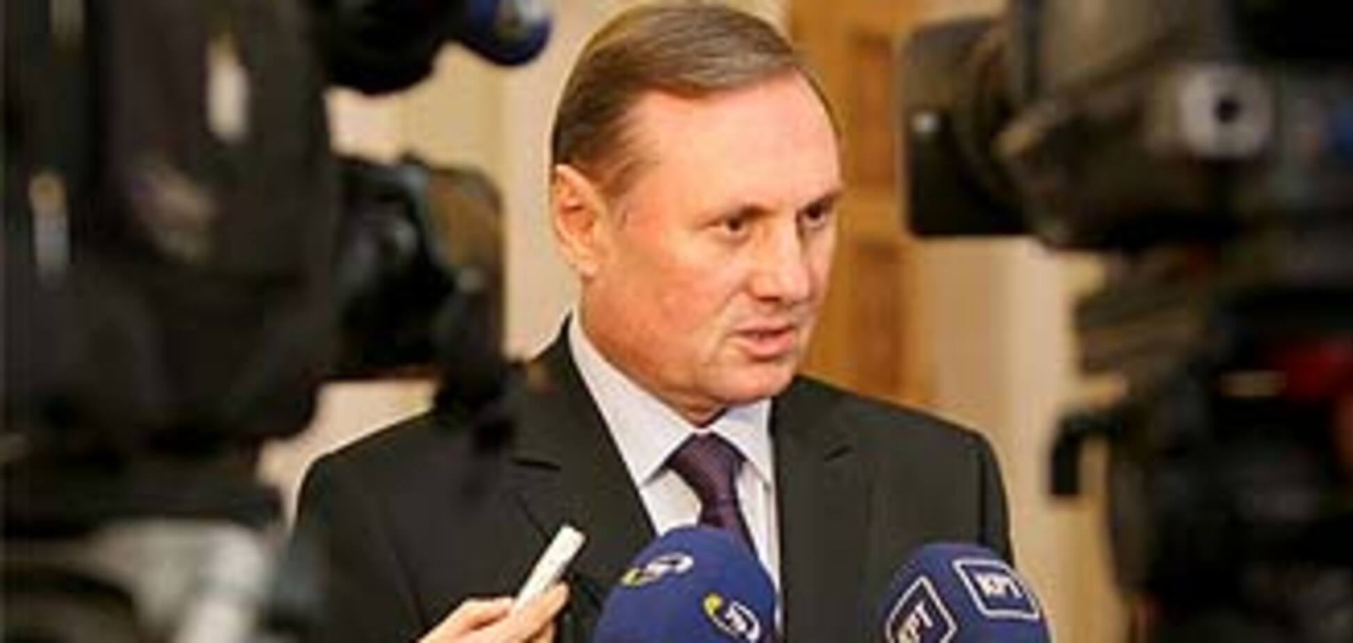 ПР успокаивает: МВФ не унизит Украину