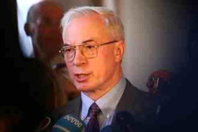 Азаров: законопроекты Кабмина-профанация