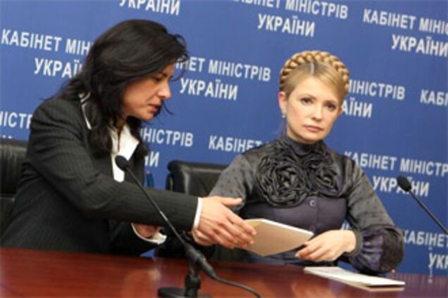 Тимошенко уже пристроила половину обещанного транша МВФ