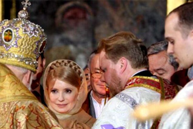Тимошенко поздравила всех с Пасхой, вспомнив о темных силах