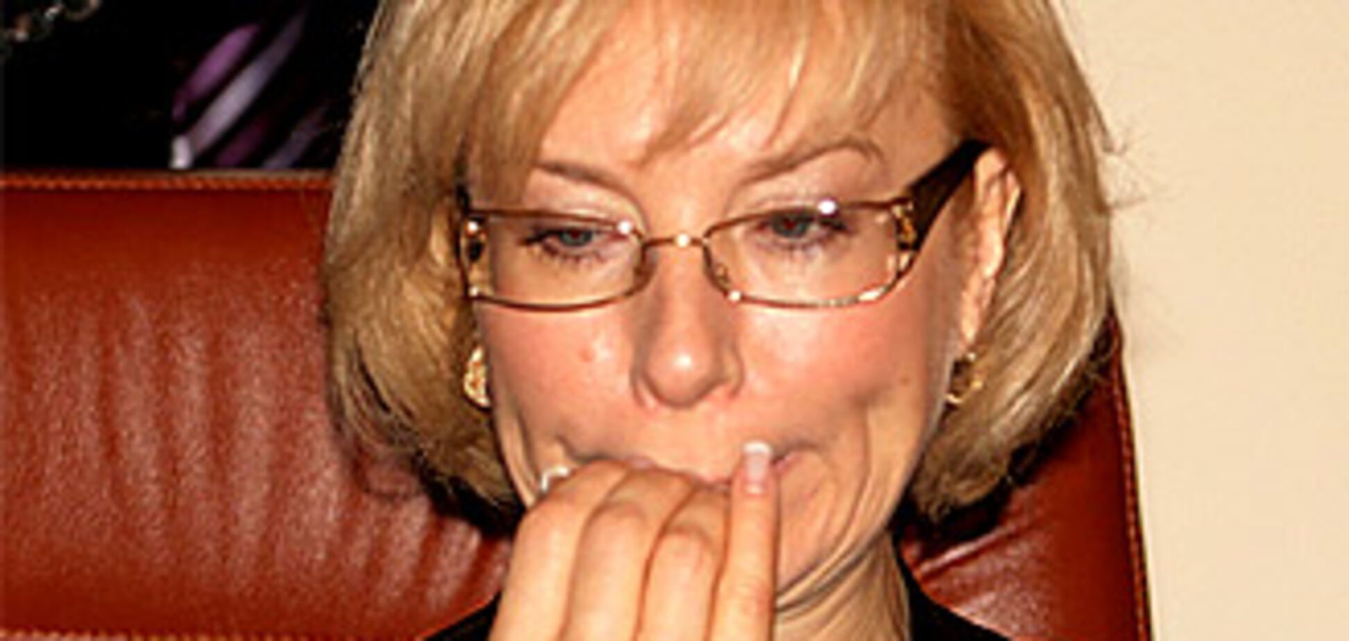 Працівникам недержавних компаній критично не платять