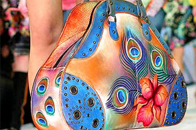 Мальовничі сумки від Anuschka