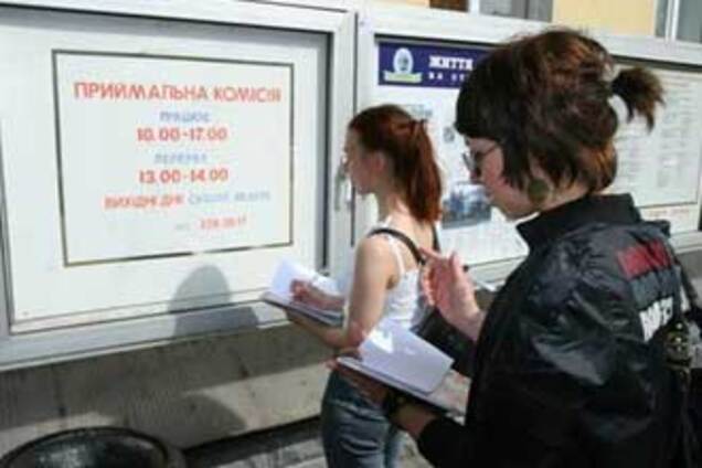 Преподаватели и абитуриенты попадут под сокращение