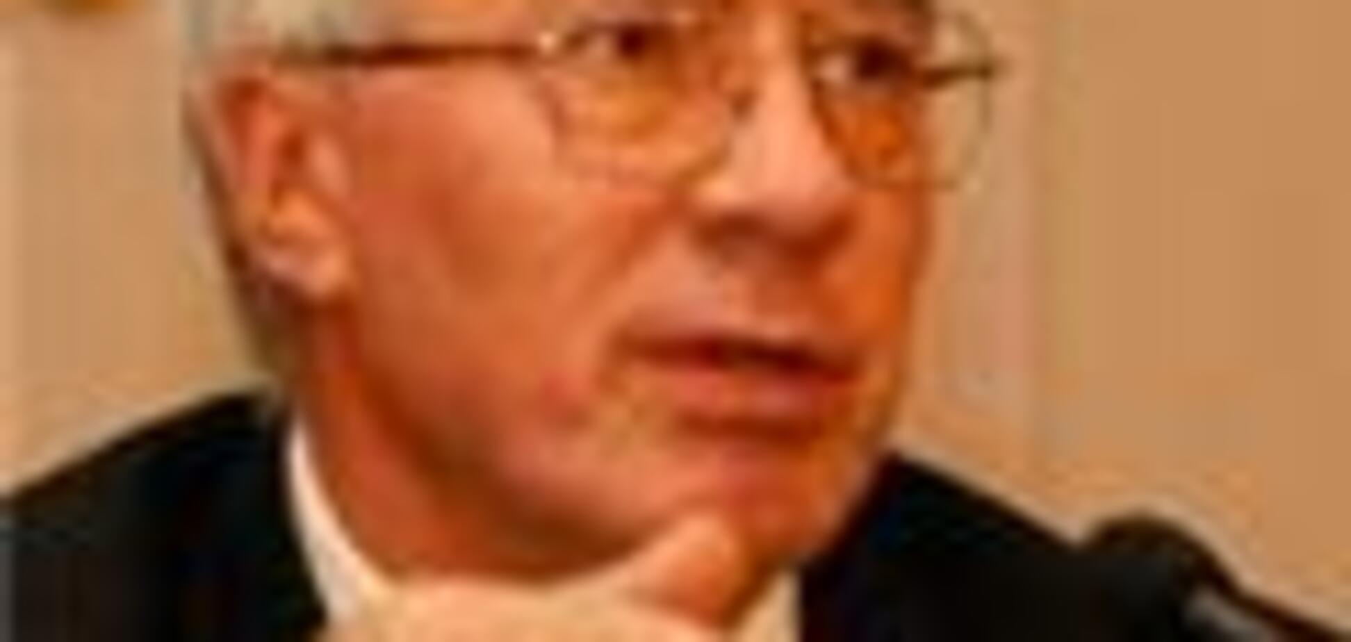 Азарову в Бразилии дали крест и приняли в орден