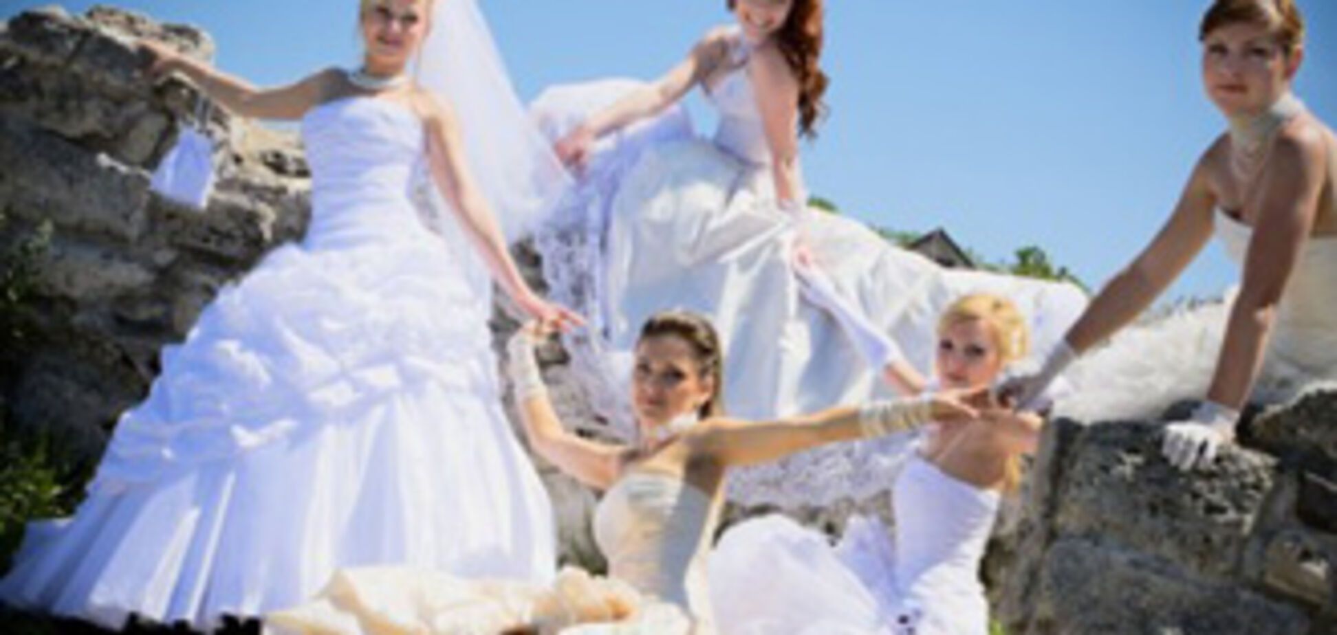 У Севастополі влаштують не військовий парад, а парад наречених