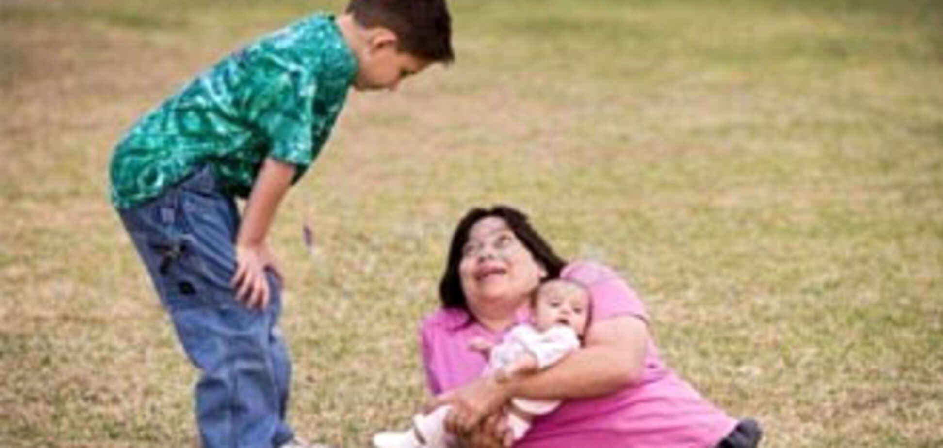 Жінка з половиною тіла народила двох дітей