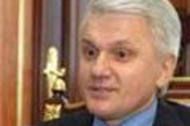 Литвин отверг «сюсюкание» в отношениях с Россией